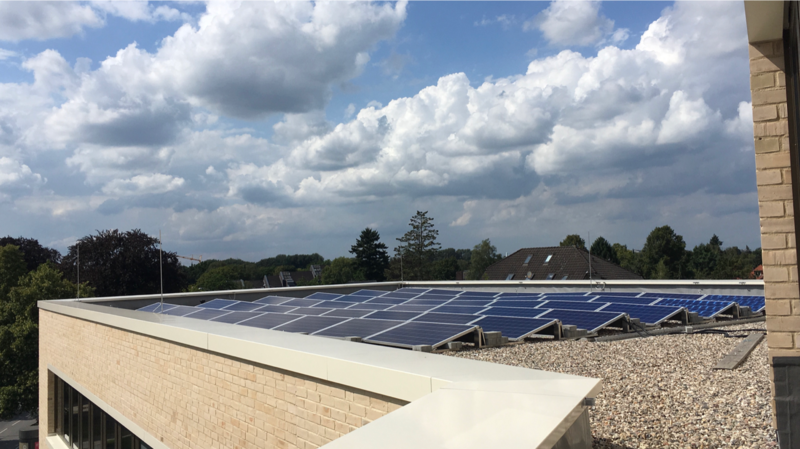 Photovoltaikanlage auf dem Haus der Kirche