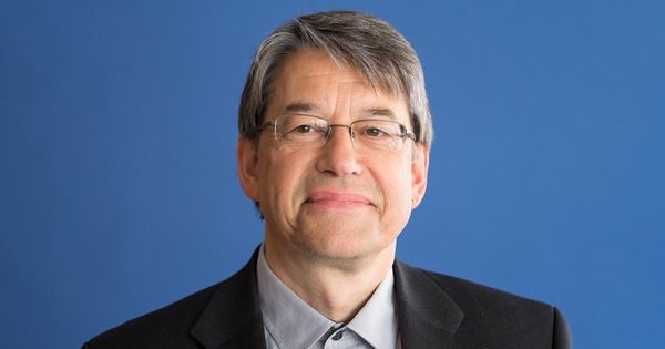 Propst Hans-Jürgen Buhl ist zuständig für die Propstei Rahlstedt-Ahrensburg im Kirchenkreis Hamburg-Ost - Copyright: Kirchenkreis Hamburg-Ost Propst Hans-Jürgen Buhl ist zuständig für die Propstei Rahlstedt-Ahrensburg im Kirchenkreis Hamburg-Ost - Copyright: Kirchenkreis Hamburg-Ost